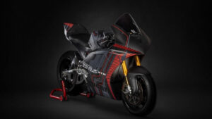 12 dakikada şarj: Ducati, katı hal bataryayı motosikletle tanıttı