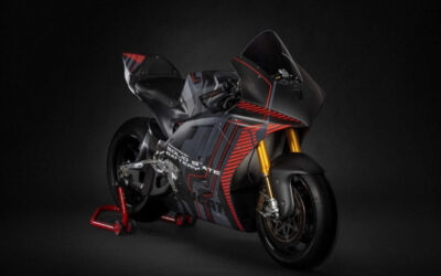 12 dakikada şarj: Ducati, katı hal bataryayı motosikletle tanıttı