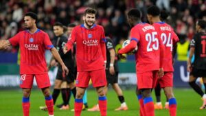 2 kırmızı kart, 9 gol ve kazanan Paris Saint-Germain