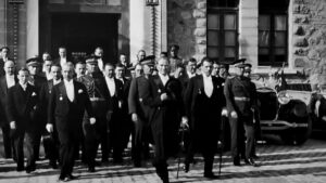 29 Ekim 1923! Cumhuriyet'in ilanıyla millet tarihe yön verdi