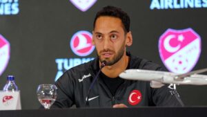 3 yıllık anlaşma duyuruldu! Hakan Çalhanoğlu şimdiden hayırlı olsun