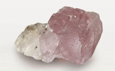 37 karatlık sıra dışı elmas: Çok nadir bulunuyor, değerini belirlemek hiç kolay değil!