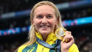 4 Olimpiyat altınlı Ariarne Titmus havuzlara veda etti!