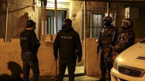 5 ilde çete operasyonu! "Piro"ya çalışan 32 kişi yakalandı