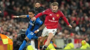 8 gollü nefes kesen maçta Manchester United ile Bournemouth yenişemedi