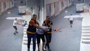 8 yaşındaki çocuğa akıl almaz şiddet! Cani adam gözaltında