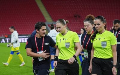 A Milli Kadın Futbol Takımı'nın Kosova maçı öncesi orta hakem baygınlık geçirdi