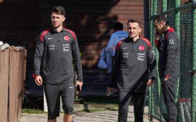 A Milli Takım, Bulgaristan maçı öncesi statta yürüyüş yaptı