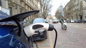 AB'den tarihi geri adım: 2035 içten yanmalı araç yasağı gevşetiliyor