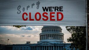 ABD’de hükümet krizi derinleşiyor: Maaş yok, hizmet yok