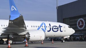 AJet'in 7. Boeing 737-8 MAX uçağı Sabiha Gökçen'e iniş yaptı