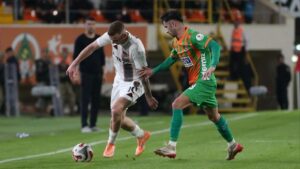Alanyaspor-Gaziantep FK maçında gol sesi çıkmadı