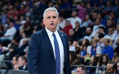 Anadolu Efes Başantrenörü Igor Kokoskov: Savunmada yaşadığımız sıkıntılarda koç olarak tüm sorumluluğu üstüme alıyorum