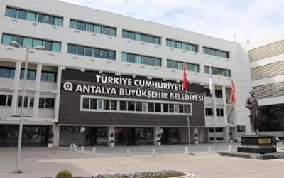 Antalya Büyükşehir Belediyesi'nde rüşvet soruşturması: 8 şüpheli gözaltında
