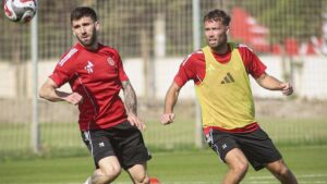 Antalyaspor, Beşiktaş mesaisine başladı