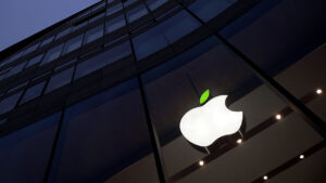 Apple, yapay zeka hamlesini hızlandırıyor: Prompt AI satın alınıyor