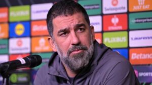 Arda Turan'lı Shakhtar, Legia Varşova karşısında yıkıldı