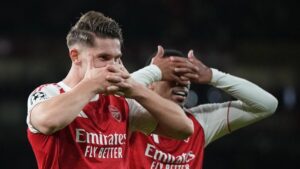 Arsenal, Atletico Madrid'i 4'ledi