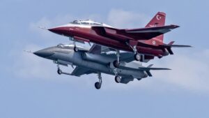 Atina'da HÜRJET endişesi: Türkiye zırhlanıyor