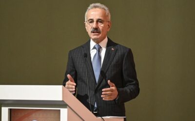 Aydın-Denizli Otoyolu 1 yaşında… Bakan Uraloğlu: Bölgesel kalkınmaya katkı sağlıyor
