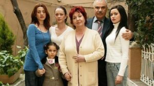 Babalarını oynamıştı… Yıllar sonra Gökçe Bahadır'la Fahriye Evcen itirafı geldi!