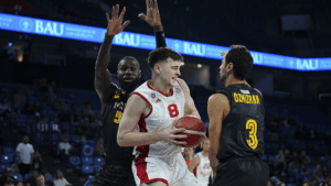 Bahçeşehir tam gaz