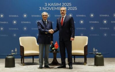 Bakan Fidan, Pakistanlı mevkidaşı ile bir araya geldi