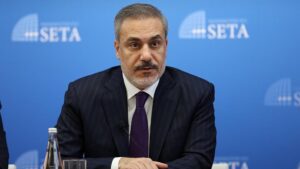 Bakan Fidan'dan terör örgütü YPG'ye açık uyarı: Hiçbir ülkede iki silahlı unsur olmaz