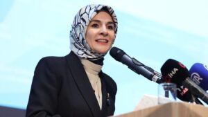 Bakan Göktaş: Evlenecek genç çiftlerimize sıfır faiz oranlı kredi desteği sağladık