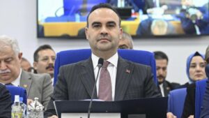 Bakan Kacır: Türkiye, ekonomisini 20 çeyrektir kesintisiz büyümeyi sürdürdü