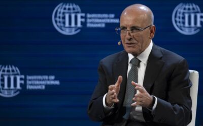 Bakan Şimşek İngiltere'yi işaret etti… İki anlaşma yolda