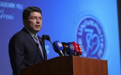 Bakan Tunç: Geleceği hep beraber inşa edelim istiyoruz