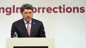 Bakan Tunç: Terörsüz Türkiye sürecinin başarıya ulaşması noktasındaki çalışmaları destekliyoruz