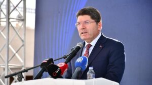 Bakan Tunç'tan Terörsüz Türkiye mesajı: Meclis'te bu konuda geniş bir mutabakat var