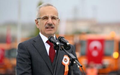Bakan Uraloğlu: 77 ilimizi bölünmüş yollarla birbirine bağladık