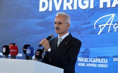 Bakan Uraloğlu: Gökyüzünde sınır tanımayan bir Türkiye inşa ettik