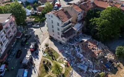 Balıkesir'de bir deprem daha! Sındırgı sallanmaya devam ediyor