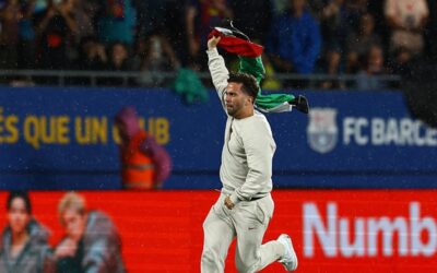 Barcelona-Getafe maçında "Özgür Filistin" eylemi!