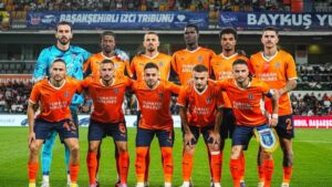 RAMS Başakşehir Süper Lig'deki erteleme maçında Çaykur Rizespor'la mücadele edecek!