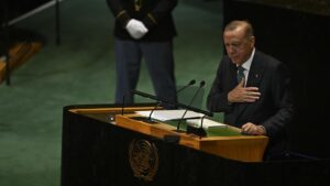 Başkan Erdoğan, BM'ye damga vurdu! Konuşmasından önce dakikalarca alkışlandı