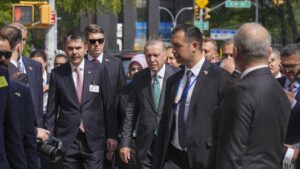Başkan Erdoğan, Türkevi'nden ayrıldı