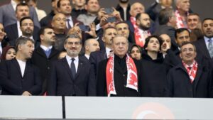 Başkan Erdoğan'dan milli takıma destek… Maçı tribünden izledi