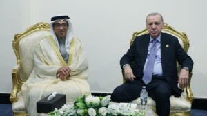 Başkan Erdoğan'dan Mısır'da diplomasi trafiği