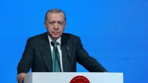 Başkan Erdoğan'dan savunma sanayii mesajı: Tarih yazmaya devam edeceğiz