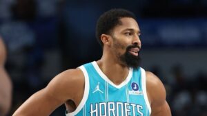 Bayern Münih NBA'den ABD'li skorer Spencer Dinwiddie'yi kadrosuna kattı