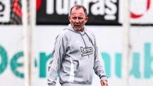 Beşiktaş'ta Antalyaspor mesaisi devam ediyor