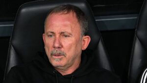 Beşiktaş'ta Sergen Yalçın kırmızı kart gördü!