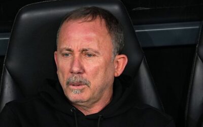 Beşiktaş'ta Sergen Yalçın kırmızı kart gördü!