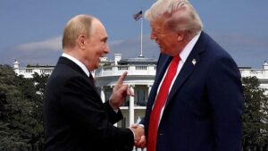 Beyaz Saray: Trump ve Putin zirvesi gündemde yok