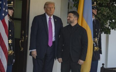 Beyaz Saray'da yine kavga ettiler… Haritaları fırlatıp küfretti